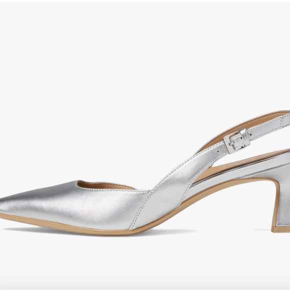 Naturalizer Silver size 8 Slingbacks in EUC - Picture 3 of 7